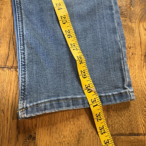 Wrangler Women's High Rise True Straight Jean Size 10x34L Med Wash MT1STRK - Picture 6 of 9